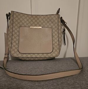 Euc Nine West Cross Body Bag